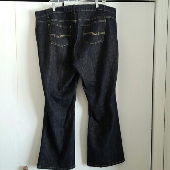 Dark Wash Jeans with Hints Metallic Gold - Picture 5 of 6